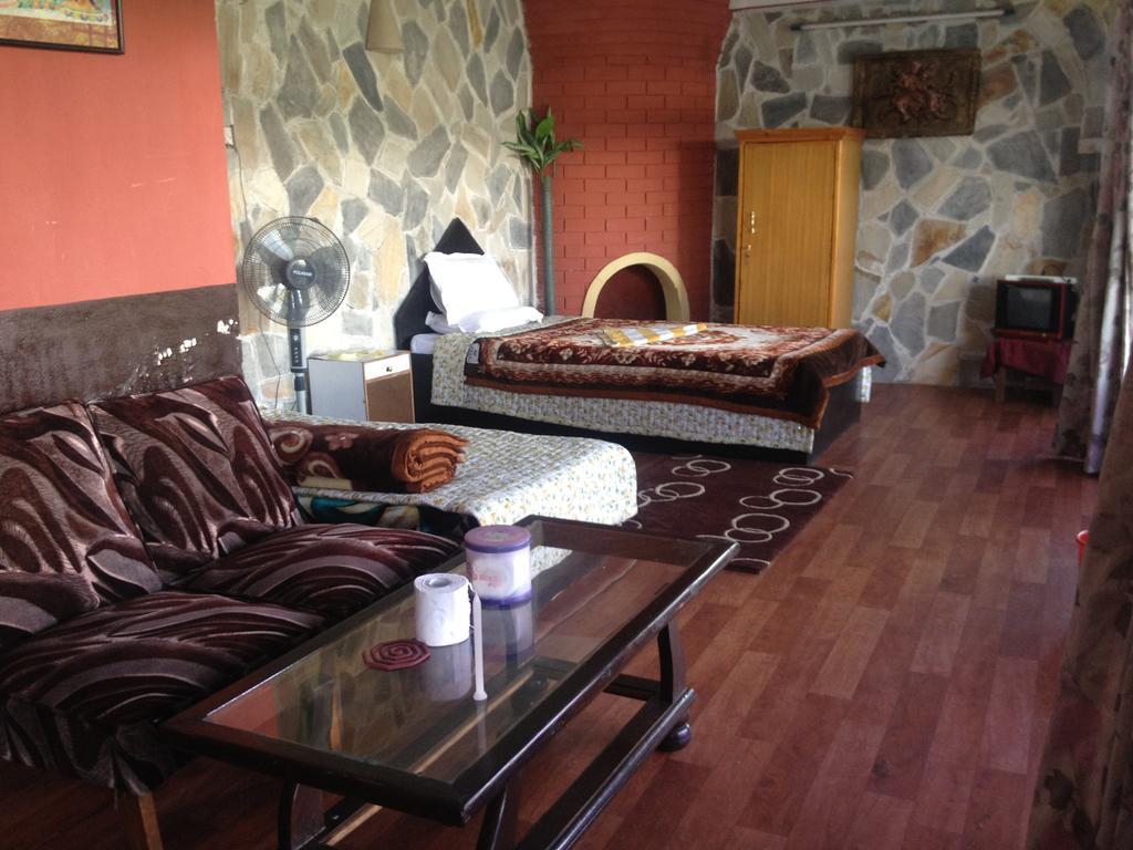 Snow View Mountain Resort Dhulikhel Bilik gambar